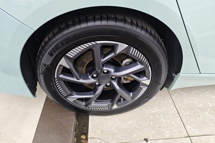 Used Hyptec GT 2023 560 Rear-Drive Seven-Wing Edition Right Rear Wheel Hub