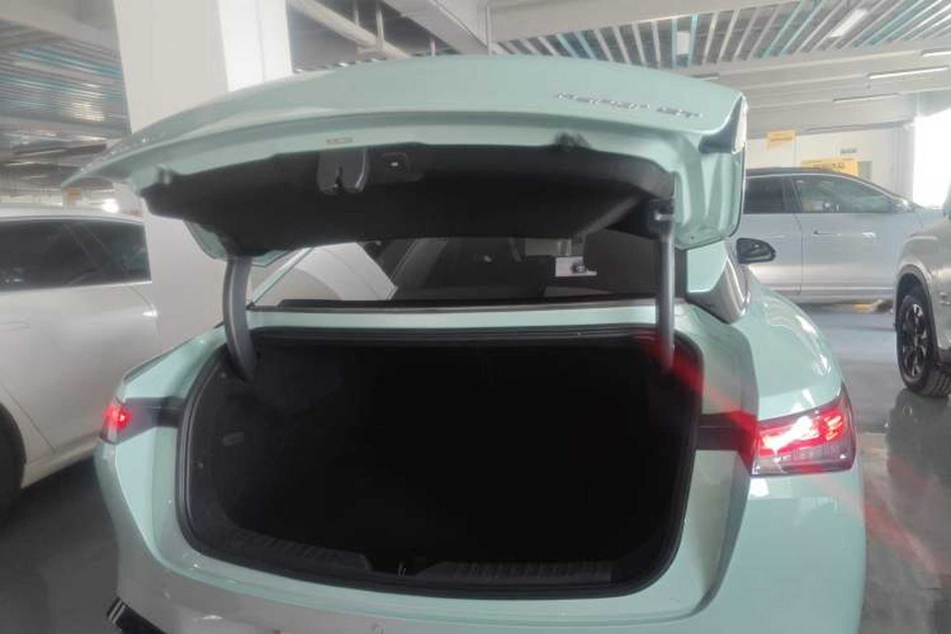 Used Hyptec GT 2023 560 Rear-Drive Seven-Wing Edition Trunk