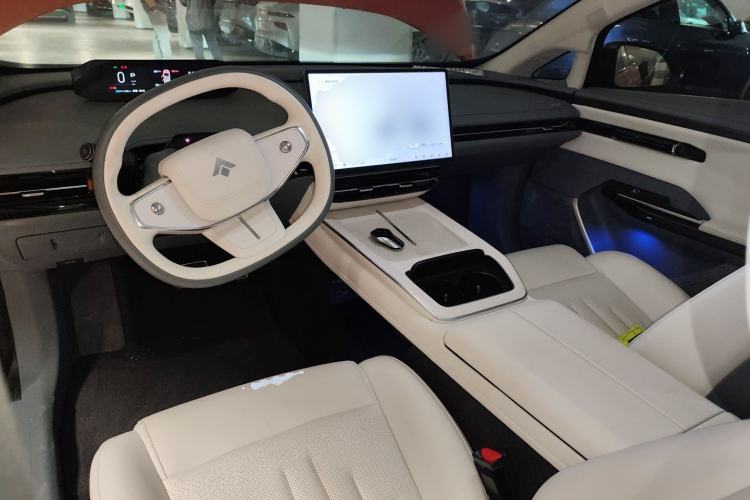 Used Hyptec GT 2023 710 Rear-Drive Supercharge Max Edition Center Console