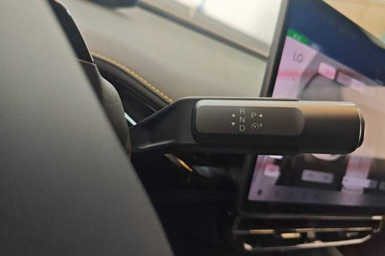 Used Hyptec GT 2023 710 Rear-Drive Supercharge Max Edition Gear Lever