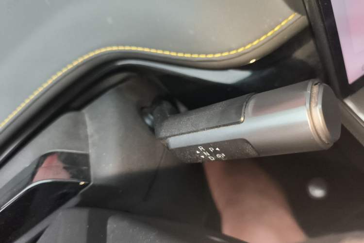 Used Hyptec GT 2023 710 Rear-Drive Supercharge Max Edition Gear Lever