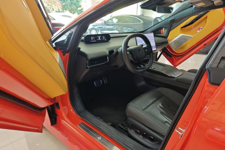 Used Hyptec GT 2023 560 Rear-Drive Seven-Wing Edition Interior 3