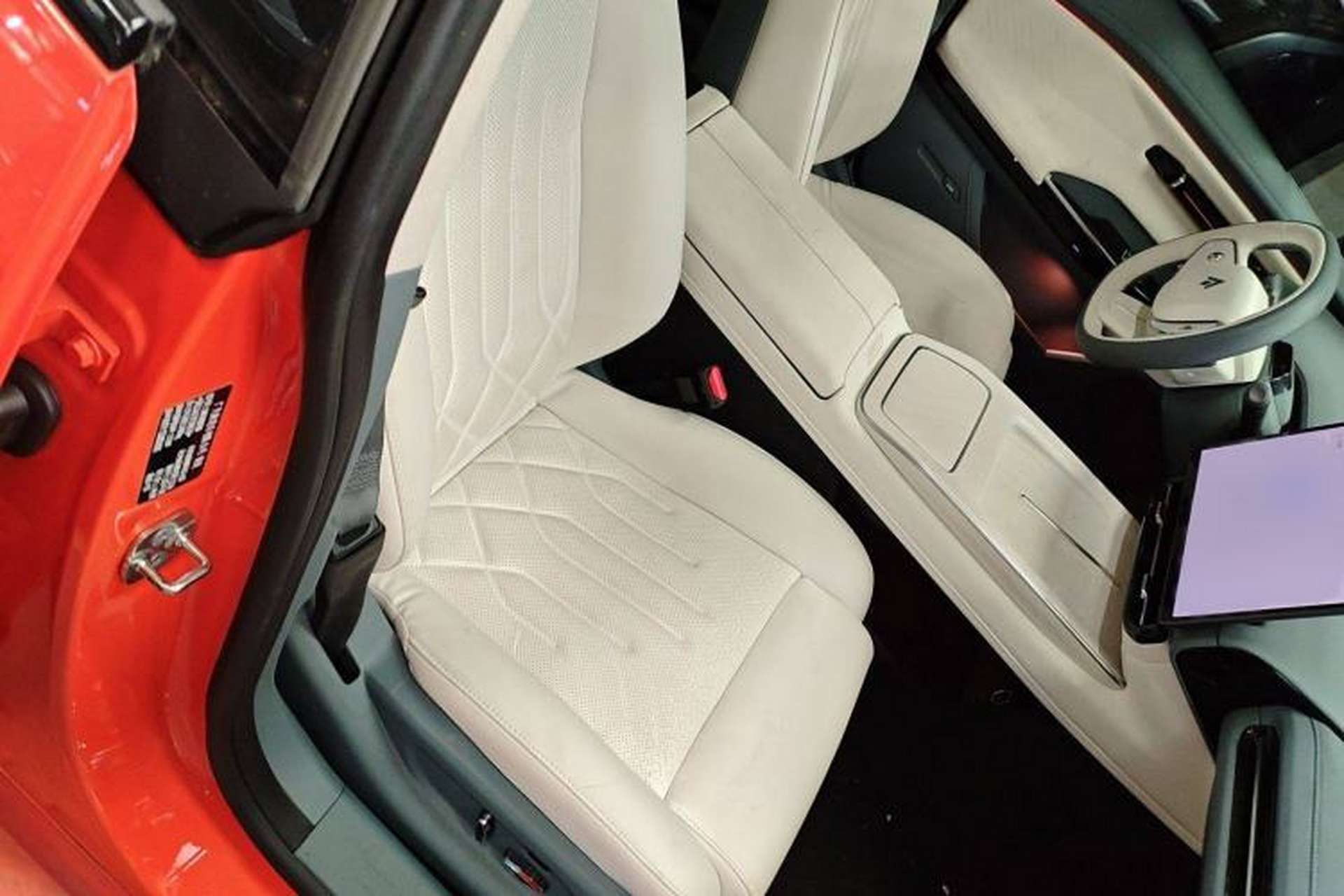Used Hyptec GT 2023 710 Rear-Drive Supercharge Max Edition Right Front Seat