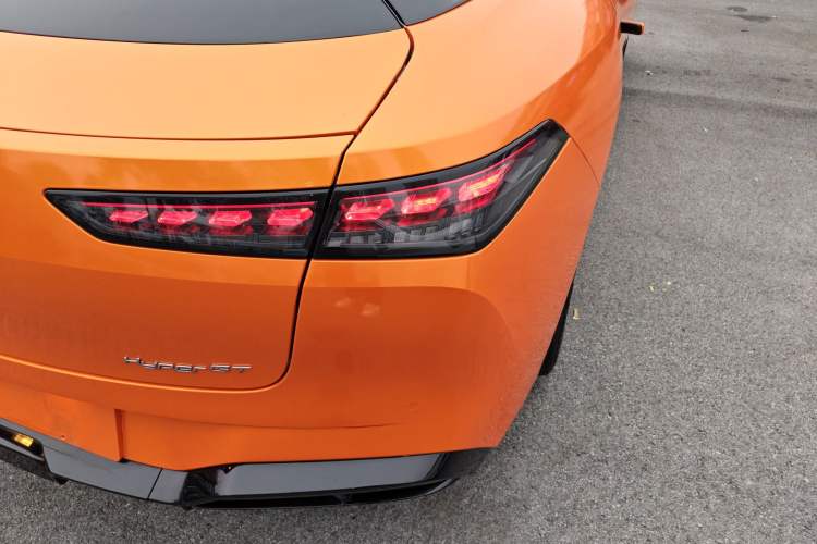 Used Hyptec GT 2023 710 Rear-Drive Supercharge Max Edition Right Rear Taillight