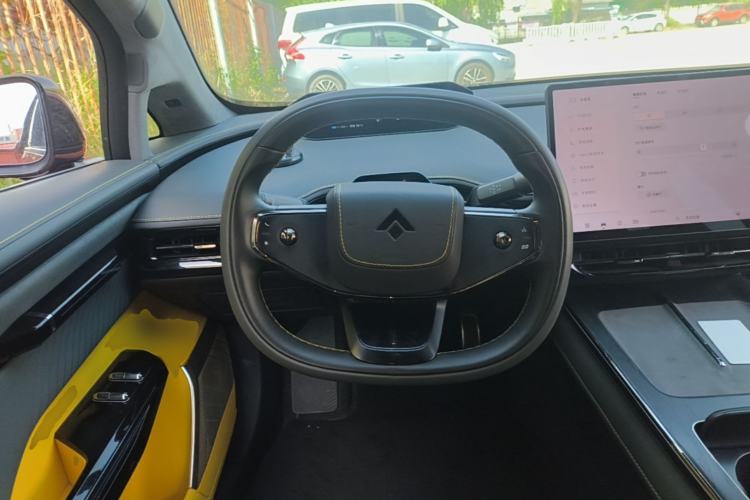 Used Hyptec GT 2023 710 Rear-Drive Supercharge Max Edition Steering Wheel
