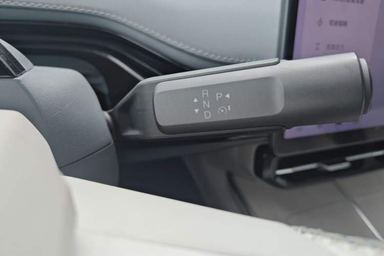 Used Hyptec GT 2023 560 Rear-Drive Seven-Wing Edition Gear Lever