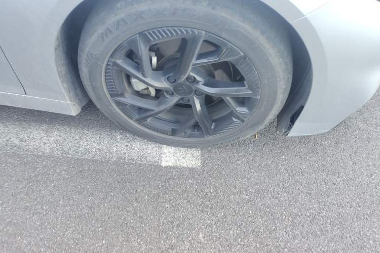 Used Hyptec GT 2023 560 Rear-Drive Seven-Wing Edition Right Front Wheel Hub