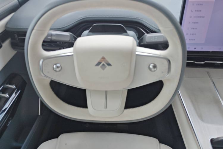 Used Hyptec GT 2023 560 Rear-Drive Seven-Wing Edition Steering Wheel