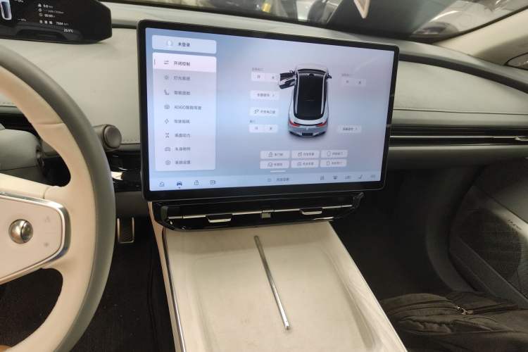 Used Hyptec GT 2023 560 Rear-Drive Seven-Wing Edition Audio And AC Panel