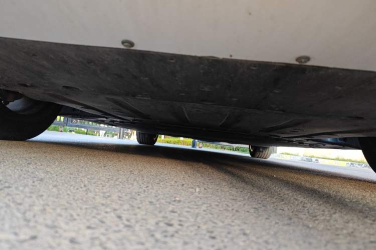 Used Hyptec GT 2023 560 Rear-Drive Seven-Wing Edition Chassis Front