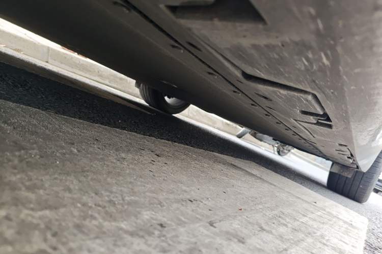 Used Hyptec GT 2023 560 Rear-Drive Seven-Wing Edition Chassis Front Left