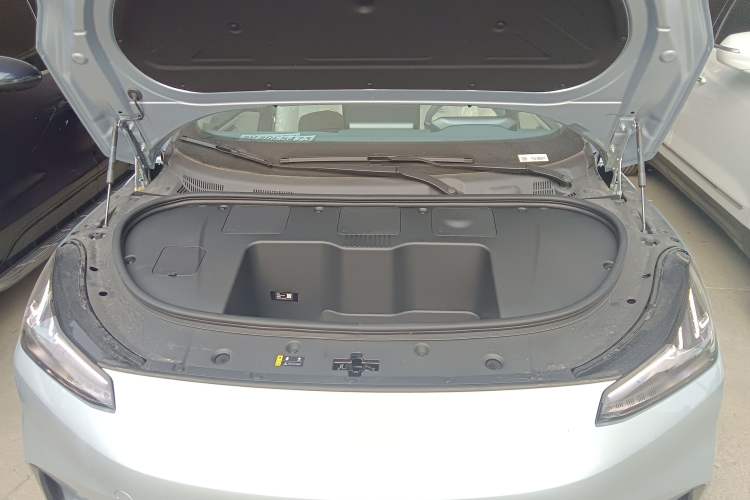 Used Hyptec GT 2023 560 Rear-Drive Tech Edition Engine Bay