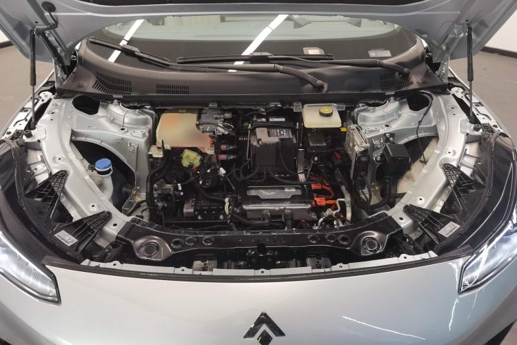 Used Hyptec GT 2023 560 Rear-Drive Seven-Wing Edition Engine Bay