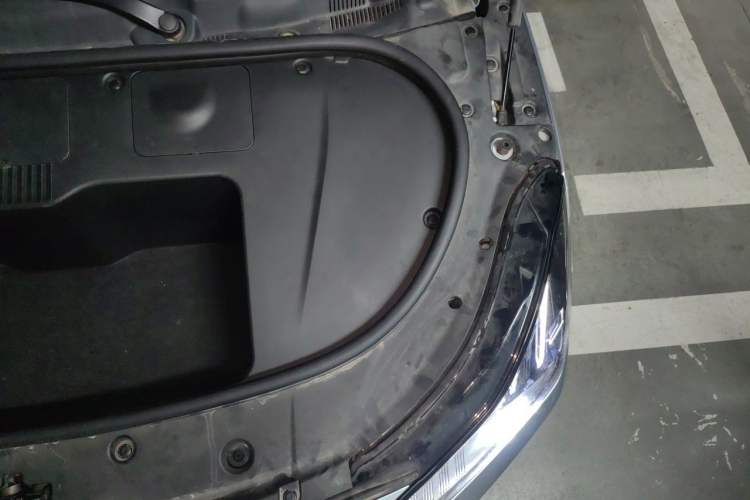 Used Hyptec GT 2023 710 Rear-Drive Ultra-Charging Version Engine Bay Left