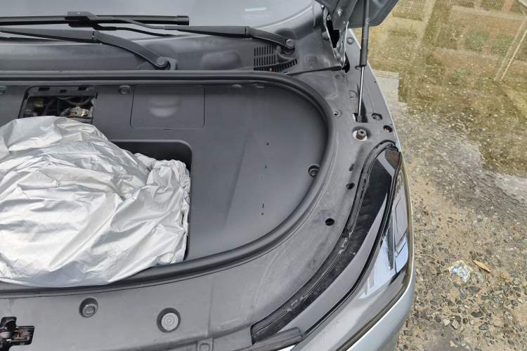 Used Hyptec GT 2023 560 Rear-Drive Seven-Wing Edition Engine Bay Left