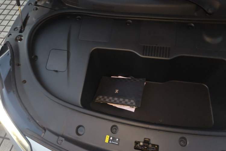 Used Hyptec GT 2023 560 Rear-Drive Seven-Wing Edition Engine Bay Right