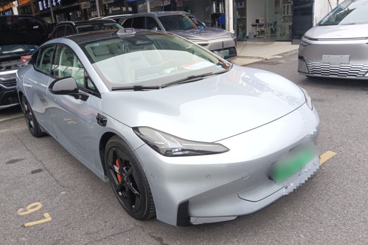Used Hyptec GT 2023 710 Rear-Drive Supercharge Max Edition Front Right 45 Deg