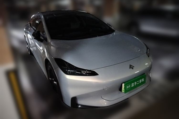 Used Hyptec GT 2023 710 Rear-Drive Ultra-Charging Version Front Right 45 Deg