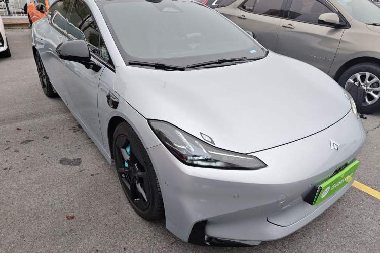 Used Hyptec GT 2023 710 Rear-Drive Supercharge Max Edition Front Right 45 Deg
