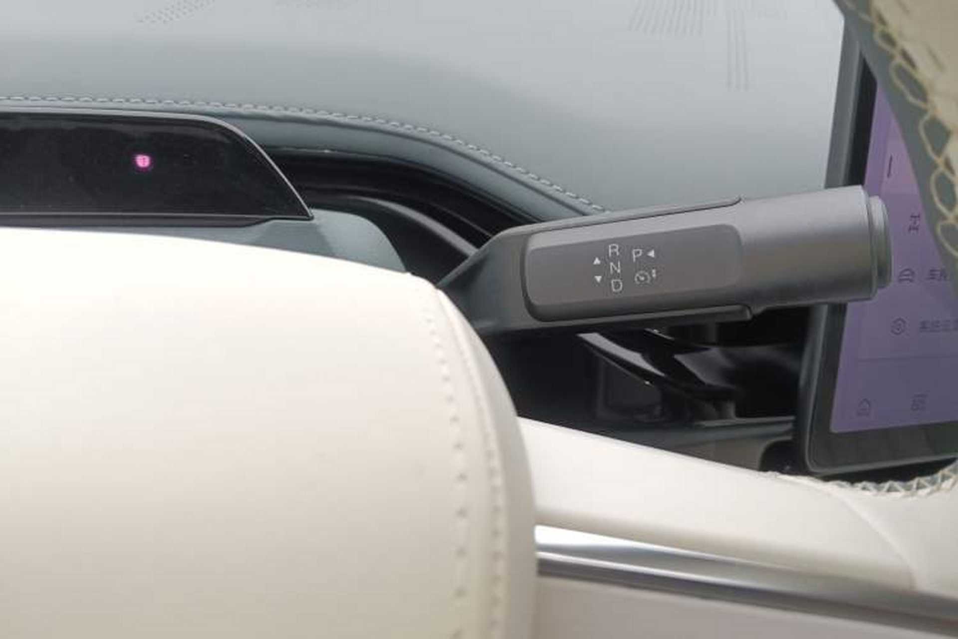 Used Hyptec GT 2023 710 Rear-Drive Supercharge Max Edition Gear Lever