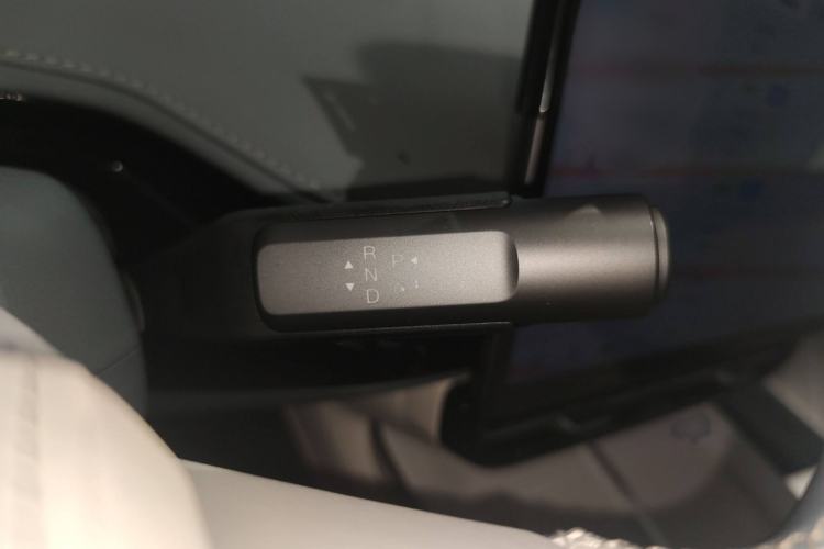 Used Hyptec GT 2023 710 Rear-Drive Supercharge Max Edition Gear Lever