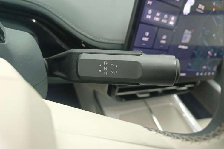 Used Hyptec GT 2023 560 Rear-Drive Seven-Wing Edition Gear Lever