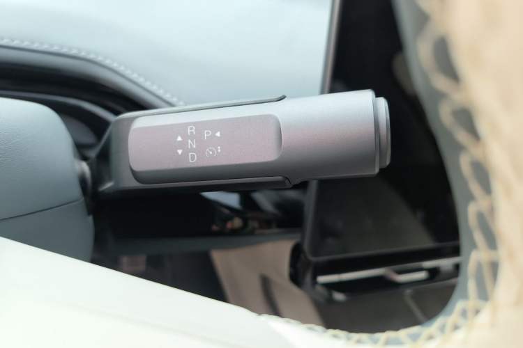 Used Hyptec GT 2023 710 Rear-Drive Ultra-Charging Version Gear Lever