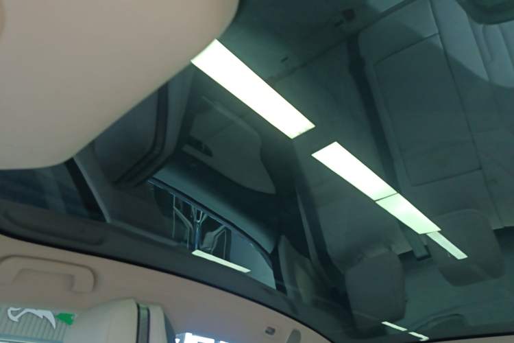 Used Hyptec GT 2023 560 Rear-Drive Seven-Wing Edition Headliner