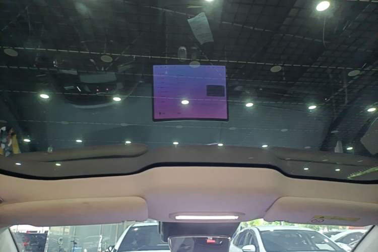 Used Hyptec GT 2023 600 Rear-Drive Charging & Swapping Version Headliner