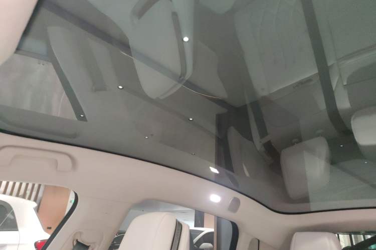 Used Hyptec GT 2023 710 Rear-Drive Supercharge Max Edition Headliner