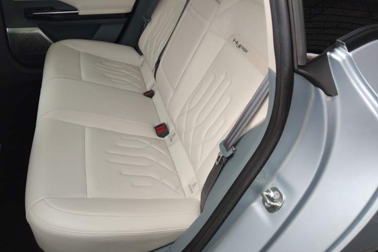 Used Hyptec GT 2023 710 Rear-Drive Supercharge Max Edition Interior 4