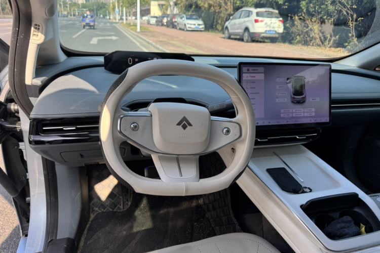 Used Hyptec GT 2023 560 Rear-Drive Seven-Wing Edition Interior 5