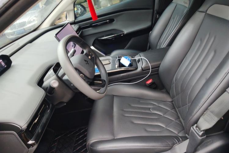 Used Hyptec GT 2023 710 Rear-Drive Pro Supercharge Edition Left Front Seat