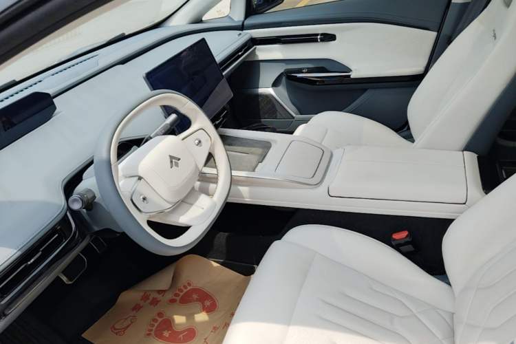 Used Hyptec GT 2023 710 Rear-Drive Ultra-Charging Version Left Front Seat