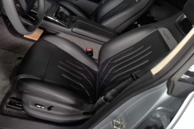 Used Hyptec GT 2023 560 Rear-Drive Tech Edition Left Front Seat