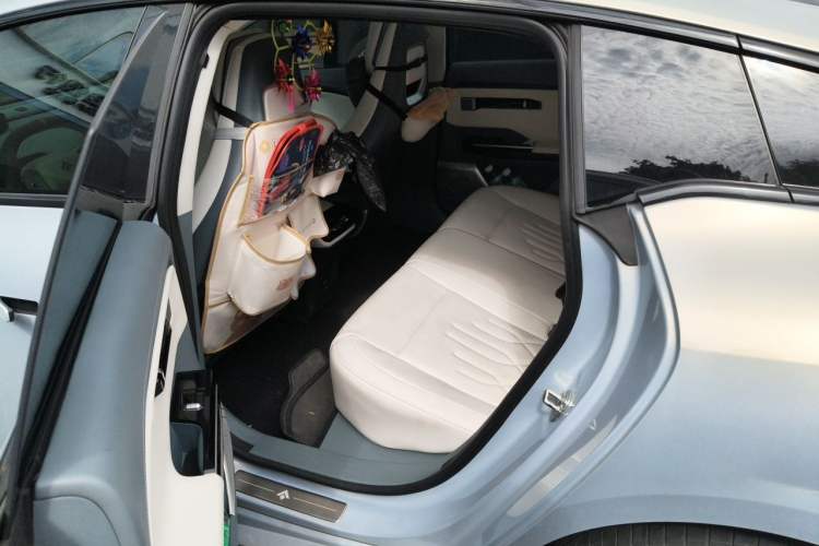 Used Hyptec GT 2023 710 Rear-Drive Ultra-Charging Version Left Rear Seat