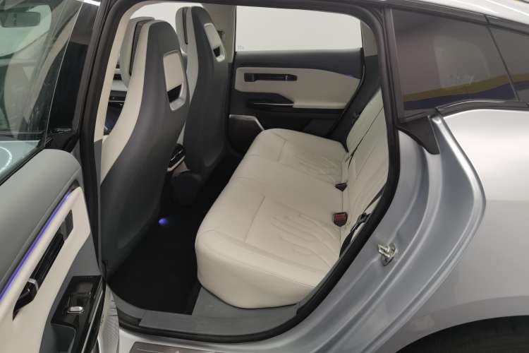 Used Hyptec GT 2023 560 Rear-Drive Seven-Wing Edition Left Rear Seat
