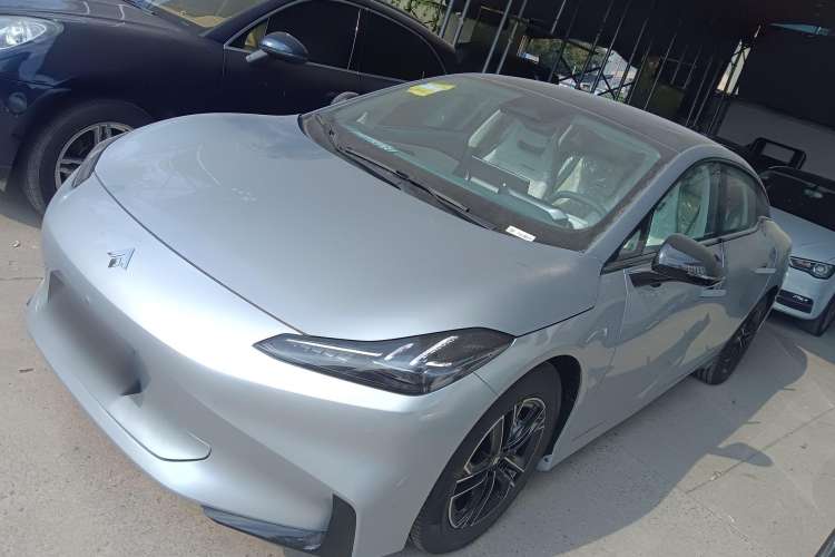 Used Hyptec GT 2023 560 Rear-Drive Tech Edition Left Side