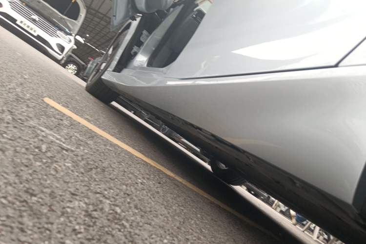 Used Hyptec GT 2023 710 Rear-Drive Supercharge Max Edition Left Side Sill