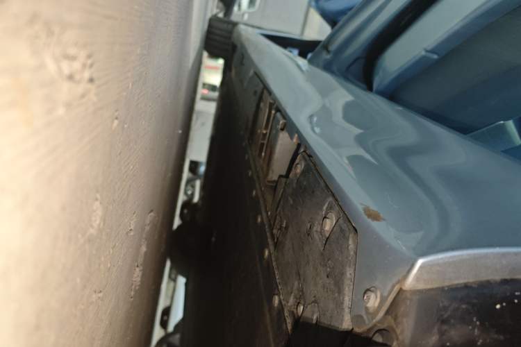 Used Hyptec GT 2023 560 Rear-Drive Seven-Wing Edition Left Side Sill