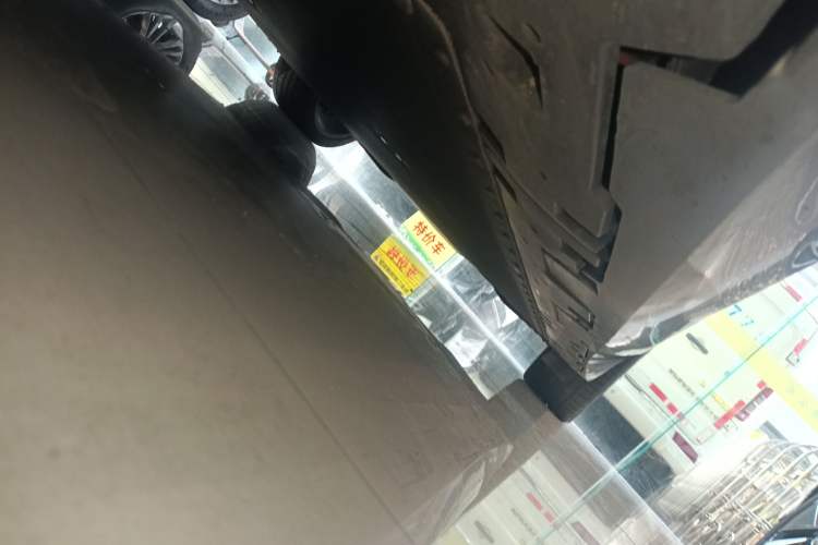 Used Hyptec GT 2023 560 Rear-Drive Seven-Wing Edition Left Side Sill