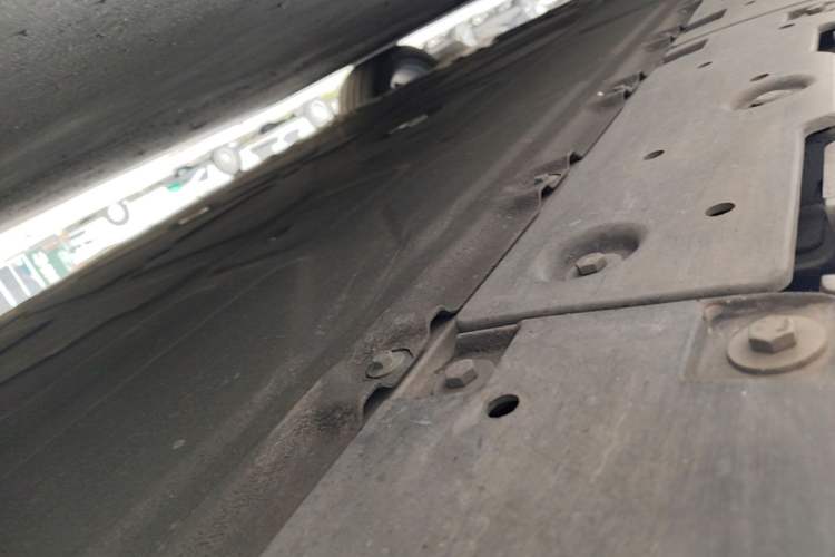 Used Hyptec GT 2023 710 Rear-Drive Ultra-Charging Version Left Side Sill