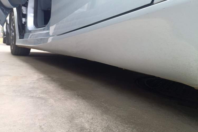 Used Hyptec GT 2023 560 Rear-Drive Seven-Wing Edition Left Side Sill