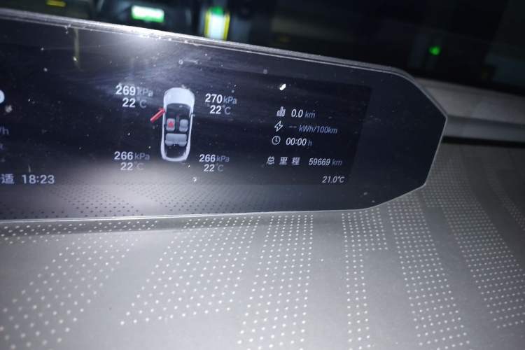 Used Hyptec GT 2023 710 Rear-Drive Ultra-Charging Version Odometer Close Up