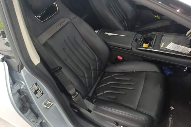 Used Hyptec GT 2023 600 Rear-Drive Charging & Swapping Version Right Front Seat