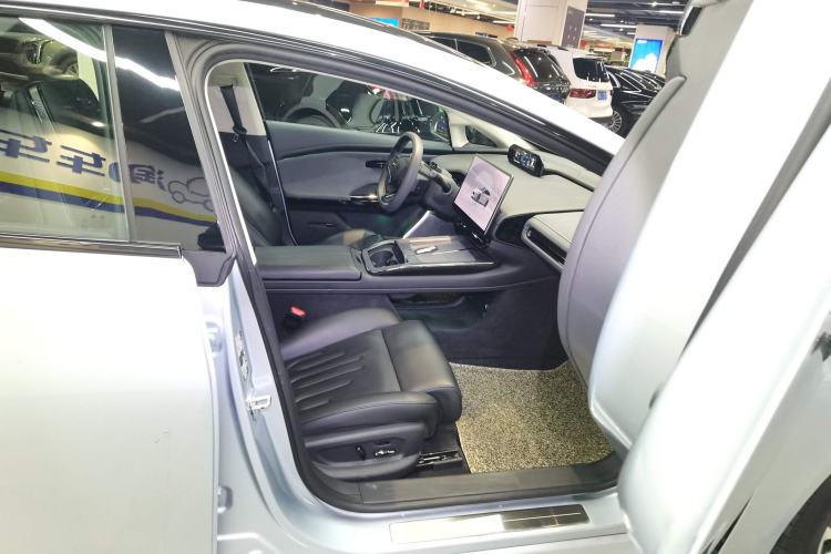 Used Hyptec GT 2023 560 Rear-Drive Seven-Wing Edition Right Front Seat