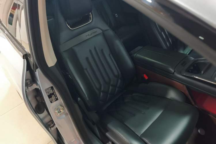 Used Hyptec GT 2023 560 Rear-Drive Seven-Wing Edition Right Front Seat