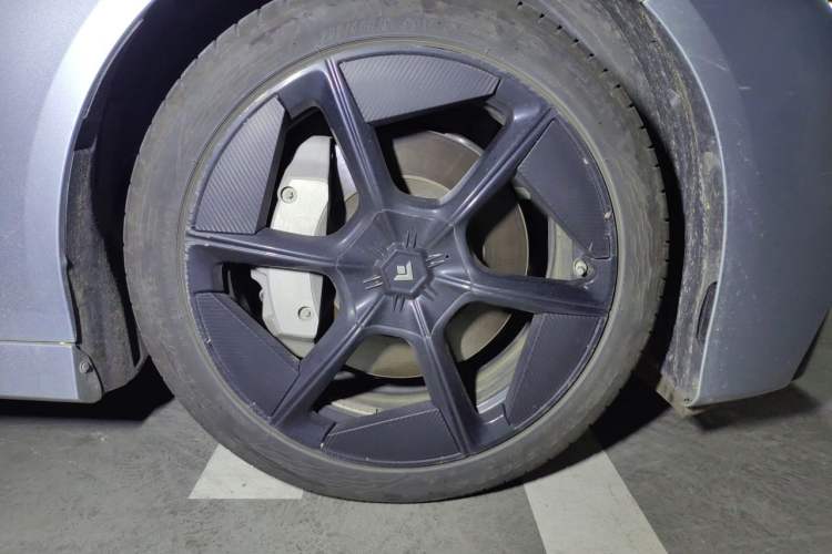 Used Hyptec GT 2023 710 Rear-Drive Ultra-Charging Version Right Front Wheel Hub