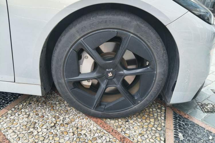 Used Hyptec GT 2023 710 Rear-Drive Ultra-Charging Version Right Front Wheel Hub