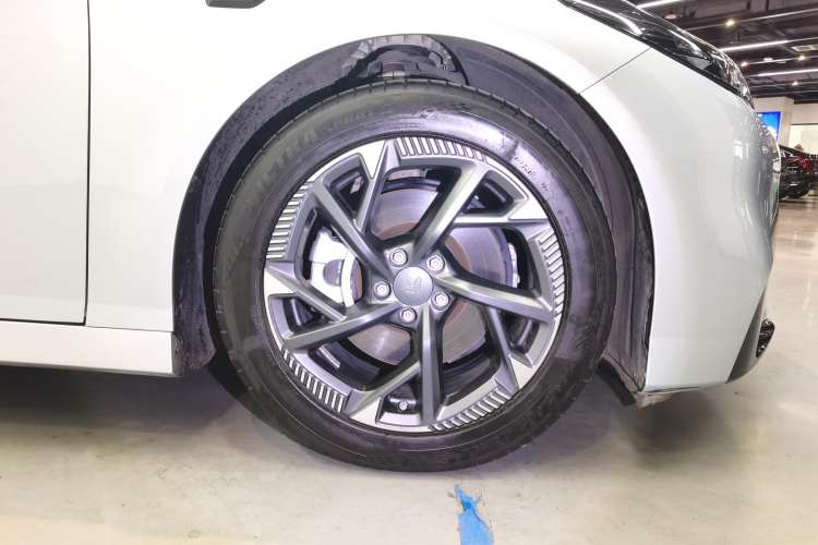 Used Hyptec GT 2023 560 Rear-Drive Seven-Wing Edition Right Front Wheel Hub